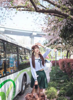亚洲无码第一页二区_高清电影完整版在线观看